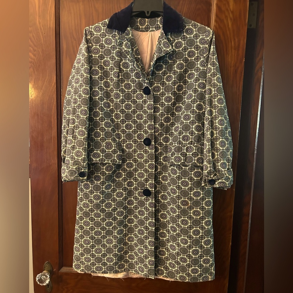 Vintage 60’s Styled by Lanson Geometic Printed Lightweight Coat Medium